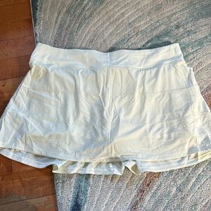 NWT Lululemon Pace rival skirt long size 14.